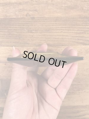 Houze Art社製のメッセージが描かれたガラス製の60’sヴィンテージアシュトレイ