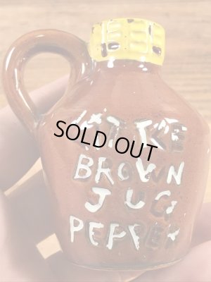 リトルブラウンジャグの陶器製の50〜60年代ビンテージ塩コショウ入れ