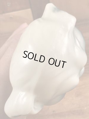 ビッグアイズのサッドドッグの60年代ビンテージ置物