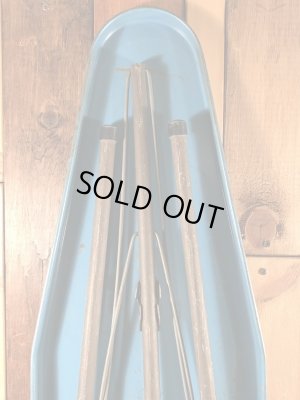 Tin製のフクロウが描かれた50〜60’sヴィンテージミニアイロン台