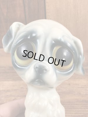 ビッグアイズのサッドドッグの60年代ビンテージ置物