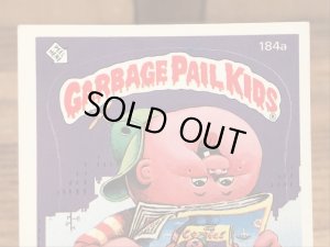 トップス社製のガーベッジペイルキッズの80年代ビンテージステッカーカード