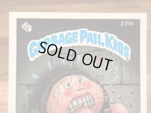 トップス社製のガーベッジペイルキッズの80年代ビンテージステッカーカード