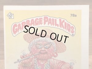 トップス社製のガーベッジペイルキッズの80年代ビンテージステッカーカード