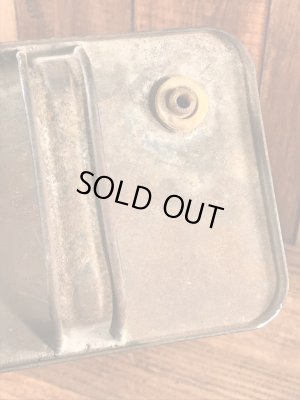 Stancanのガソリンが入っていた60’sヴィンテージTin缶