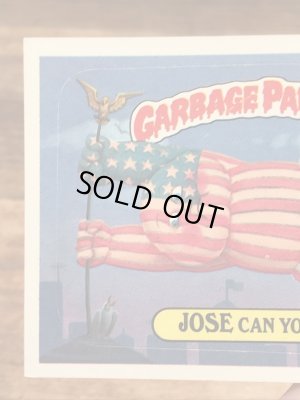 トップス社製のガーベッジペイルキッズの80年代ビンテージステッカーカード