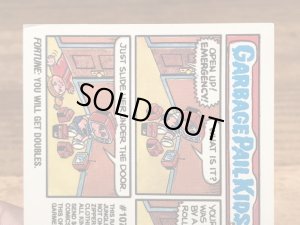 トップス社製のガーベッジペイルキッズの80年代ビンテージステッカーカード