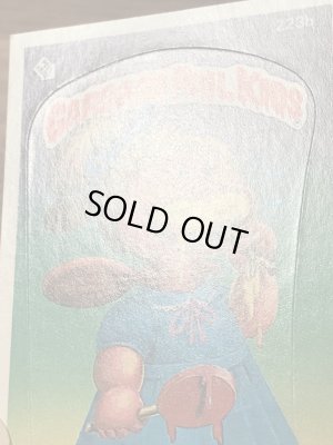 トップス社製のガーベッジペイルキッズの80年代ビンテージステッカーカード