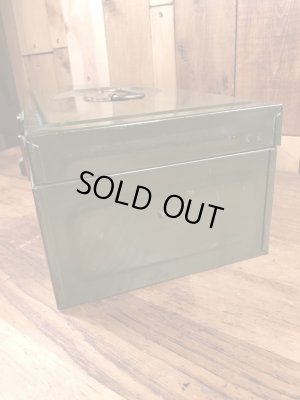 Union Steel Chest社製のアーミーグリーンの50〜60’sヴィンテージツールボックス