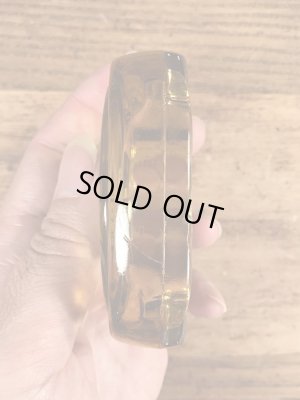 アメリカのシズラーステーキハウスのガラス製の70年代ビンテージ灰皿