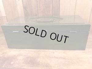 Union Steel Chest社製のアーミーグリーンの50〜60’sヴィンテージツールボックス