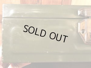 Union Steel Chest社製のアーミーグリーンの50〜60’sヴィンテージツールボックス