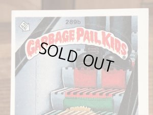 トップス社製のガーベッジペイルキッズの80年代ビンテージステッカーカード