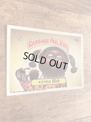 トップス社製のガーベッジペイルキッズの80年代ビンテージステッカーカード