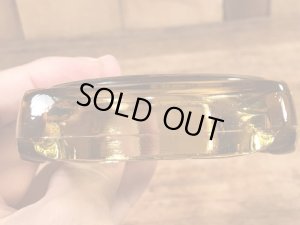 アメリカのシズラーステーキハウスのガラス製の70年代ビンテージ灰皿