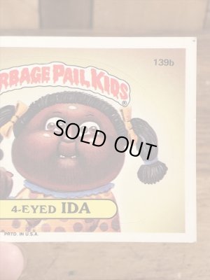 Topps社製のガーベッジペイルキッズの80’sヴィンテージカードシール