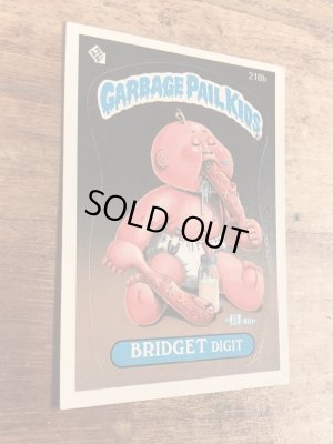 トップス社製のガーベッジペイルキッズの80年代ビンテージステッカーカード