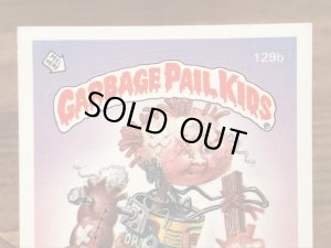 トップス社製のガーベッジペイルキッズの80年代ビンテージステッカーカード