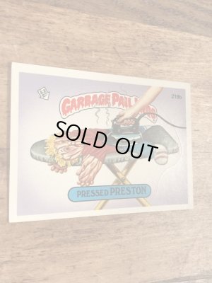 トップス社製のガーベッジペイルキッズの80年代ビンテージステッカーカード