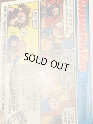 トップス社製のガーベッジペイルキッズの80年代ビンテージステッカーカード