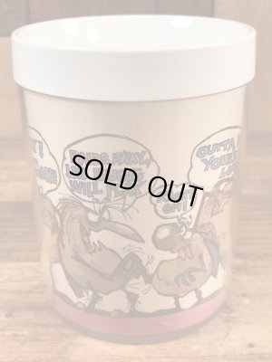 企業キャラクターのレイドバグの70年代ビンテージプラスチックマグ