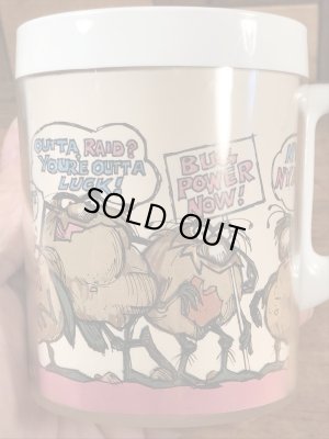 企業キャラクターのレイドバグの70年代ビンテージプラスチックマグ