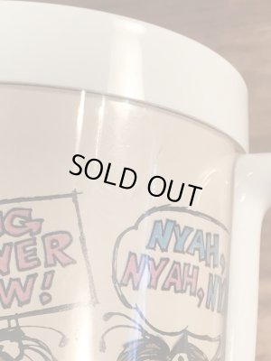 企業キャラクターのレイドバグの70年代ビンテージプラスチックマグ