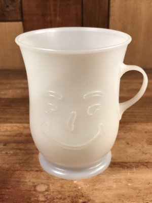 企業キャラクターのクールエイドの80年代ビンテージプラスチックカップ