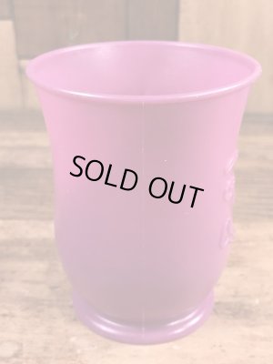 企業キャラクターのクールエイドの80年代ビンテージプラスチックカップ