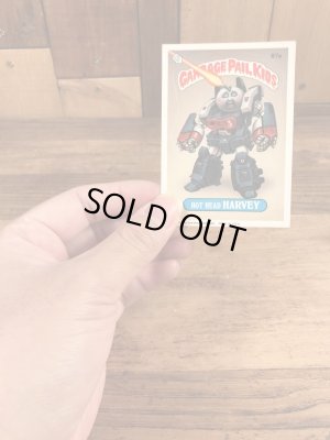 トップス社製のガーベッジペイルキッズの80年代ビンテージステッカーカード