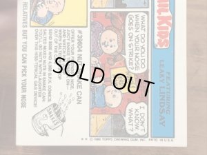 トップス社製のガーベッジペイルキッズの80年代ビンテージステッカーカード