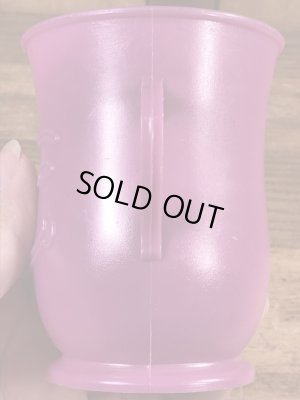 企業キャラクターのクールエイドの80年代ビンテージプラスチックカップ