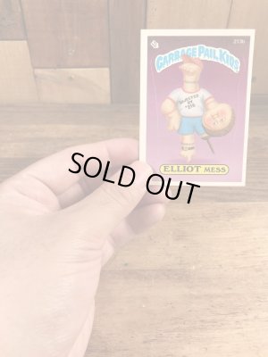 トップス社製のガーベッジペイルキッズの80年代ビンテージステッカーカード