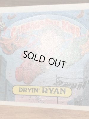 トップス社製のガーベッジペイルキッズの80年代ビンテージステッカーカード