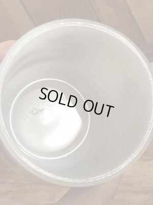 企業キャラクターのスモーキーベアのグラスベイク製のビンテージマグカップ