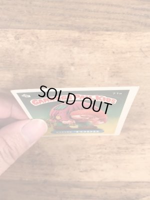 Topps社製のガーベッジペイルキッズの80’sヴィンテージカードシール