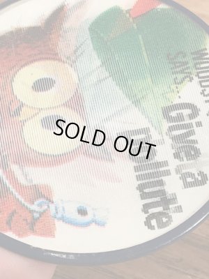 アドバタイジングキャラクターのWoodsy Owlの60〜70’sヴィンテージレンチキュラー缶バッチ