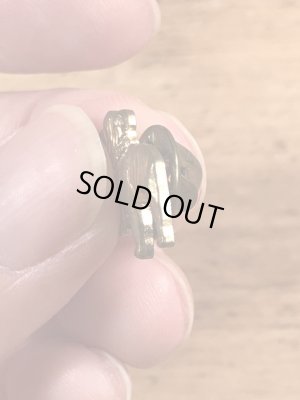 マックトラックのブルドッグの70’sヴィンテージピンズ