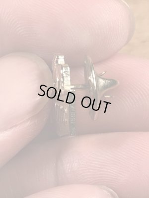 マックトラックのブルドッグの70年代ビンテージピンバッジ