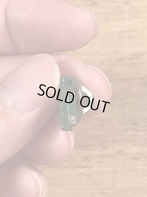 企業キャラクターのMack Truckの70’sヴィンテージピンズ