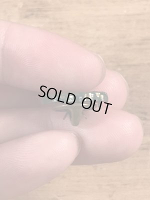 マックトラックのブルドッグの70年代ビンテージピンバッジ