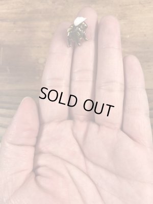 マックトラックのブルドッグの70’sヴィンテージピンズ