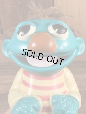 Animals Plus社製のアーニーの70年代ビンテージ貯金箱フィギュア