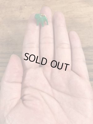 マックトラックのブルドッグの70’sヴィンテージピンズ