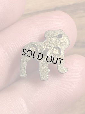 マックトラックのブルドッグの70’sヴィンテージピンズ