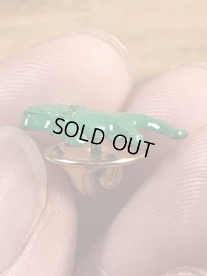 アドバタイジングキャラクターのマックトラックの70年代ビンテージピンバッジ