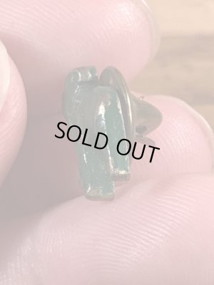 マックトラックのブルドッグの70’sヴィンテージピンズ