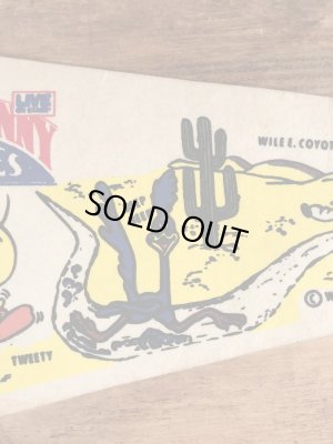 バッグスバニーやトゥイーティーが描かれたルーニーテューンズの70’sヴィンテージペナント