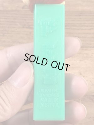 アニマルシリーズのLil Lionの60〜70’sヴィンテージ足無しPezディスペンサー