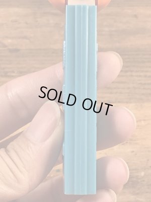 アニマルシリーズのGiraffeの60〜70’sヴィンテージ足無しPezディスペンサー